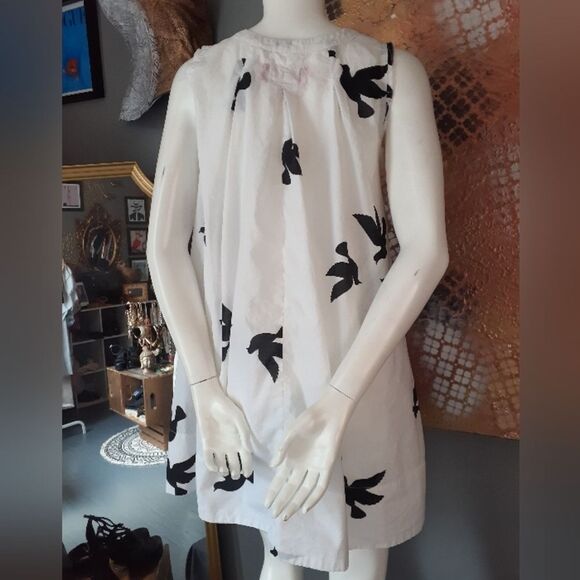 100% Cotton White and Black Dove Dress - Picture 6 of 15